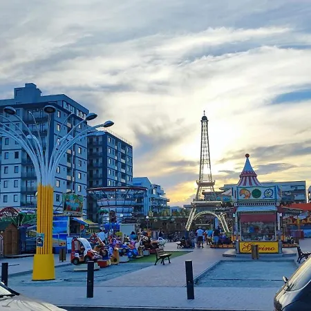 Teo Blue In Mamaia Nord