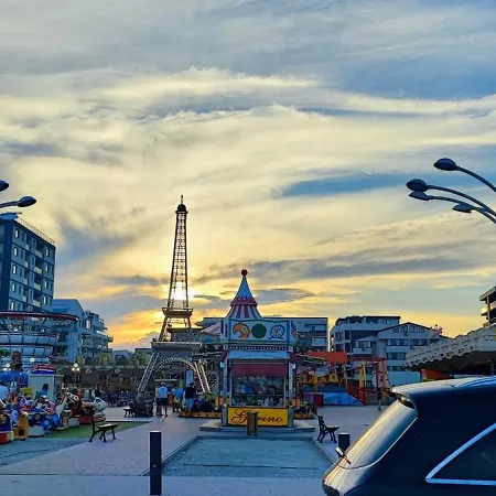 Teo Blue In Mamaia Nord Năvodari