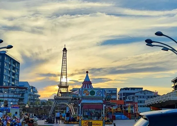 Teo Blue In Mamaia Nord 那沃达利